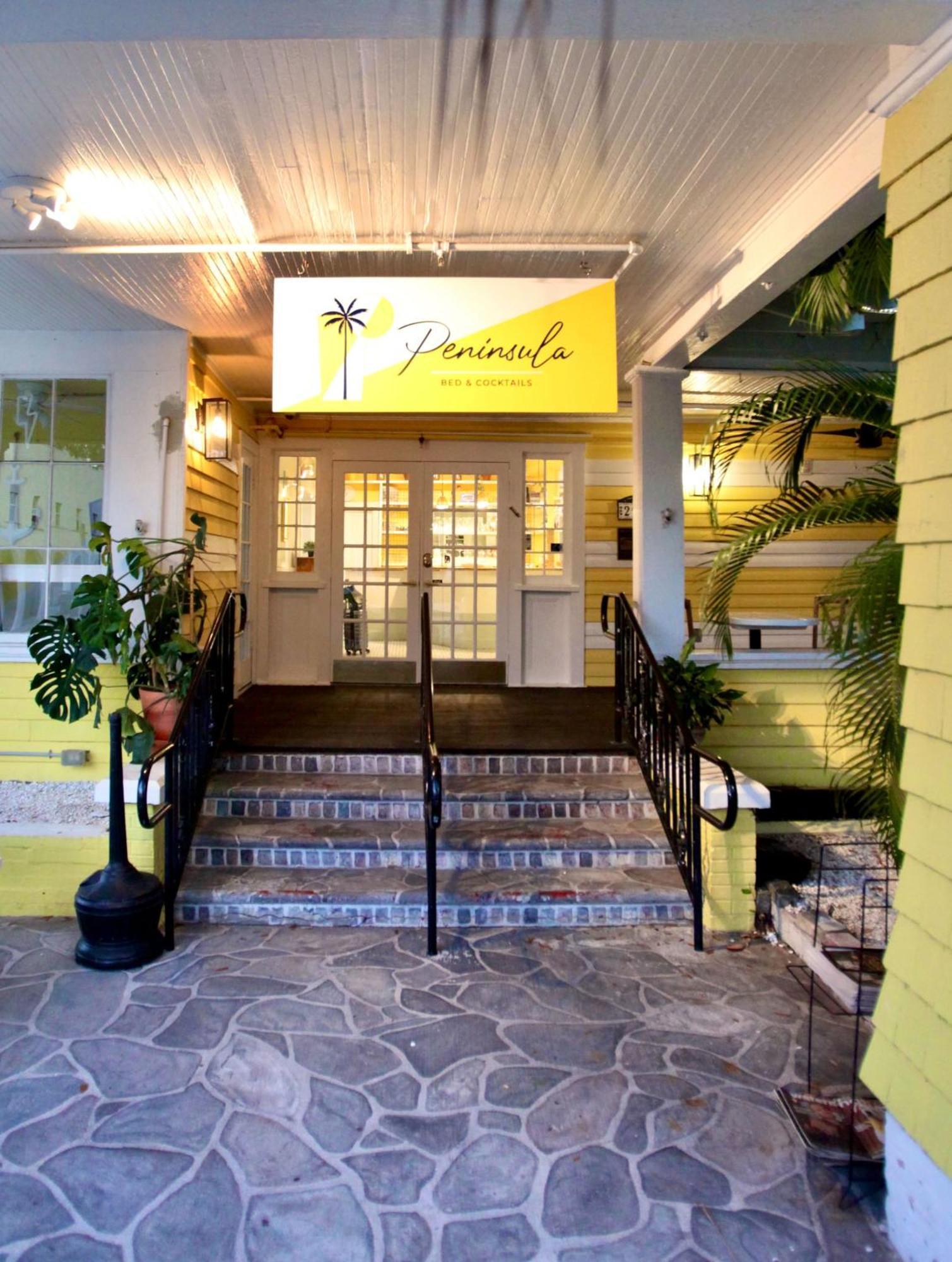 Peninsula Bed & Cocktails Hotel Gulfport Luaran gambar